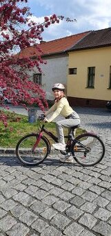 Prodám dětské kolo B’TWIN 20” Cena: 2500 Kč Lokalita: Plzeň