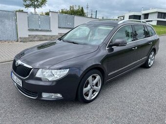 Škoda Superb 2 3.6 V6 4x4 combi TOP