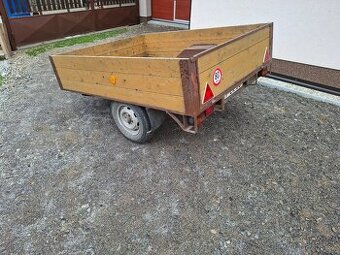 Přívěsný vozík