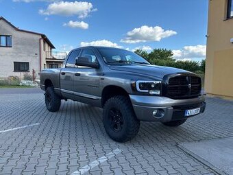 Dodge RAM 5,7 hemi 4x4