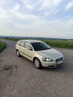 Volvo V50