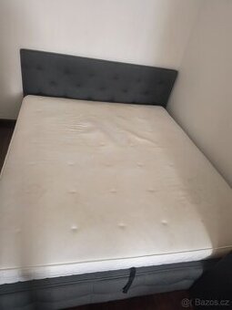 IKEA matrace bez postele