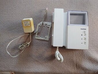 Domácí interkom, telefon, zvonek