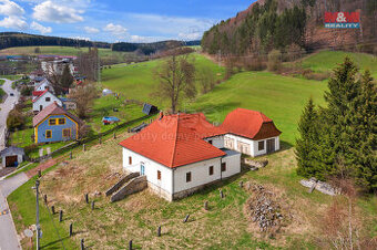 Prodej chalupy, 311 m², Adršpach