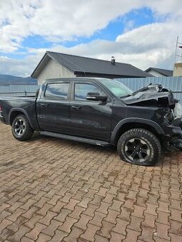 Dodge ram 1500 5.7 hemi