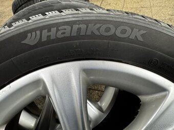 Zimni pneu 225/50 r17 Hankook Winter I Cept Evo2