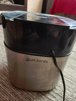 Zmrzlinovač Guzzanti GZ 158