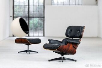 Vitra Eames lounge chair