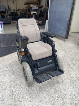 ELEKTRICKÝ INVALIDNÍ VOZÍK (Baugruppe Modell 1.622)