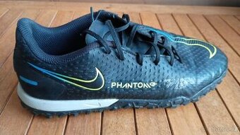 Turfy Nike Phantom, EU 39.5 / 24,5cm