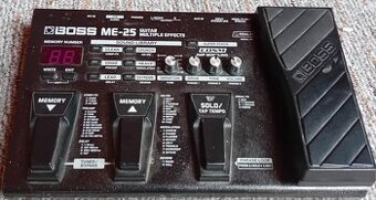 Kytarový multiefekt Boss ME-25