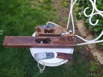 2ks starých dřevěných hoblíků