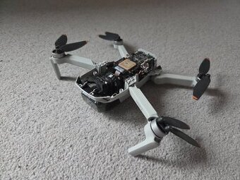 Dji mini 2 díly