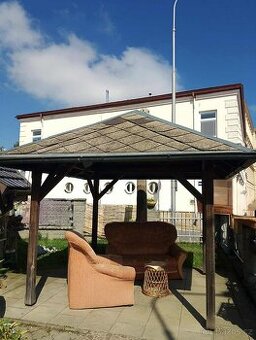Zakázkový dřevěný altán,pergola...masivní ,bytelný