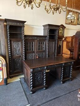 Unikátní viktoriánská pracovna GREEN MAN