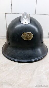 Hasičská přilba