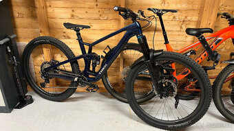 Trek Fuel EX 9.8 XT Gen 6 vel. L - top stav