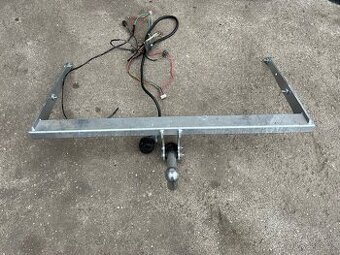 Š. Superb II 2 - Tažné zařízení