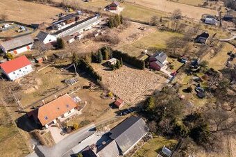 Stavební pozemek s úžasným výhledem, 1.281 m², Bratrušov - 1