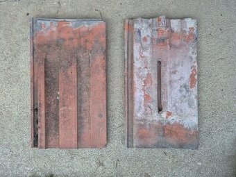 Staré střešní tašky, cca 1 000 kusů s hrebenáči