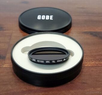 Neutrální šedý filtr GOBE ND1000 MRC - 43mm / 16 L - Nový