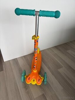 Koloběžka Tlapková patrola
