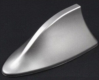 Autoanténa ploutev FM/AM se zesilovačem.