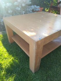 Konferenční stůl celodřevěný