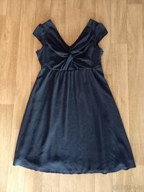 1) Společenské / plesové šaty Tom Tailor 38