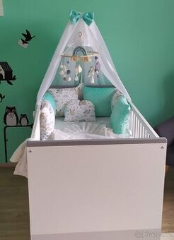 Postýlka 140x70 + nebesa + matrace + mantinel, kvalitní