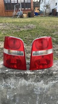 Zadní světla VW Touran - Hella