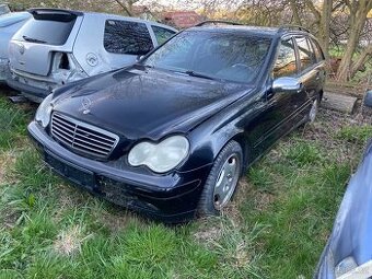 Mercedes C 270