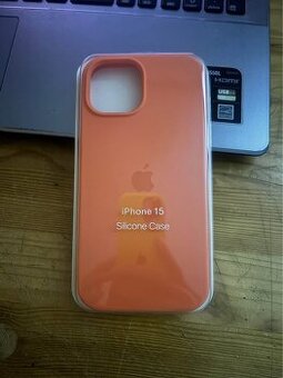 Pouzdro na iPhone 15