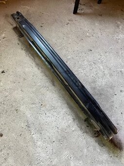 Výztuha zadního nárazníku 3C9807305 (PASSAT B7/B6, CC)