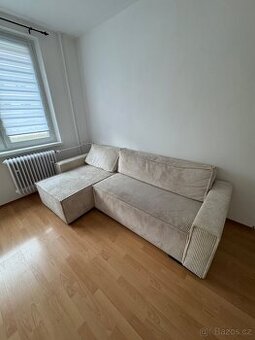 Manšestrová pohovka