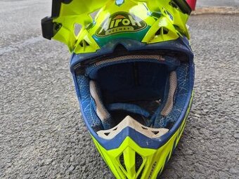 Airoh Aviator , vel.XL , edice TC222