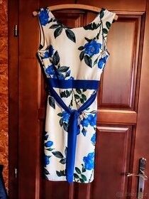 Bílo-modré květované šaty - 1