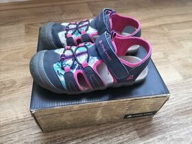 Dětské sandále značky Alpine Pro