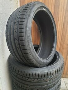 Nové pneu R17 215/40 - 1