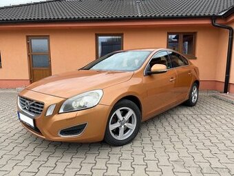 Volvo S60 D5, manuál, BSR