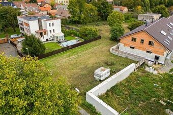 Prodej stavebního pozemku 2160 m² Nučice - Praha Západ
