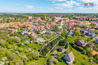 Prodej pozemku 1556 m², Kostelec nad Černými lesy