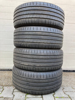 Dunlop Sport Maxx 235/55 R17 103Y 4Ks letní pneumatiky