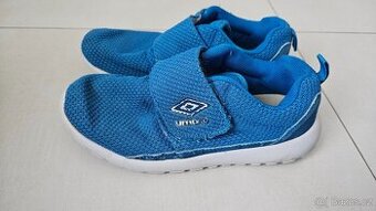Umbro tenisky vel 32 - 1