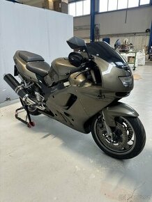 Kawasaki ZX9