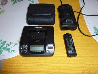 DCC Digital Compact Cassette Panasonic RQ-DP7