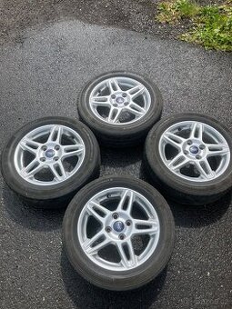 Pneumatiky Ford fiesta