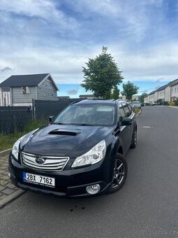 Subaru Outback 2.0D 4x4, panorama, kůže, výbava, TOP stav