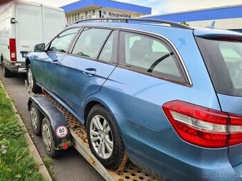 Prodam zadni svetla na MB w212