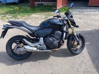 Honda Hornet 600 2010 Díly na prodej